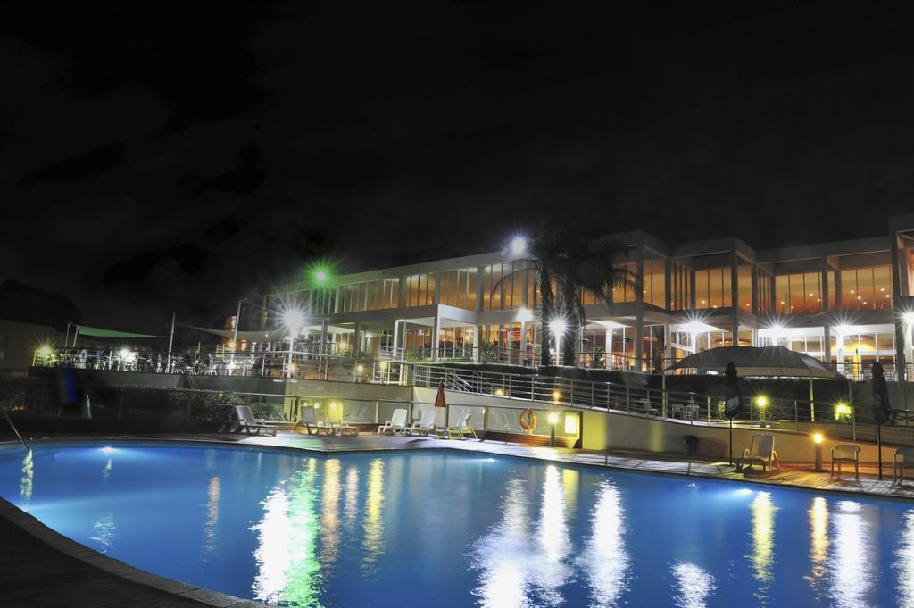 Absolute Beachfront Opal Cove Resort Korora Exterior photo